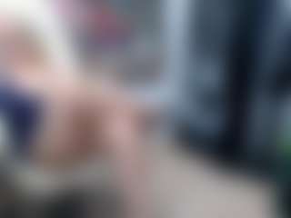 Live cam show with EllyBoobs - Interactivetoy Granny on Cam Slut