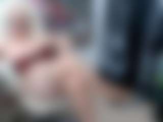 EllyBoobs's Live Sex Cam Show