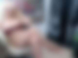 Live cam show with EllyBoobs - Blonde Hair MILF on xxxlivecams.org
