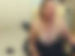 Live cam show with PervertGrandma - Blonde Hair MILF on Taboo Cams XXX