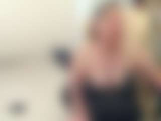 Live cam show with PervertGrandma - Solo on realtime-chat