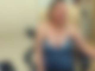 Live cam show with PervertGrandma - Granny Big Ass on Camversity