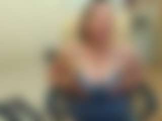 Live cam show with PervertGrandma - Blonde Hair Middle Aged on Camming Site