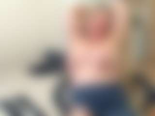 Live cam show with PervertGrandma - Granny BBW on Streamer API