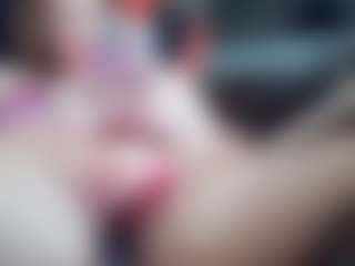 Live cam show with SummerSchipper - Spinner on Camsoda