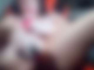 Live cam show with SummerSchipper - Spinner on Camsoda