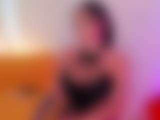 yulli-1's Live Sex Cam Show
