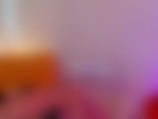 yulli-1's Live Sex Cam Show