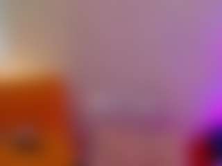 Live cam show with yulli-1 - Oil on Camsoda