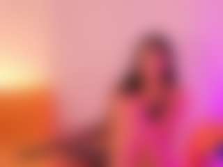 yulli-1's Live Sex Cam Show