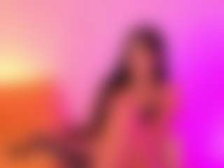 yulli-1's Live Sex Cam Show