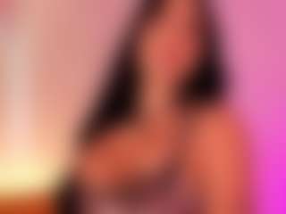 yulli-1's Live Sex Cam Show