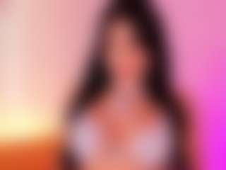 yulli-1's Live Sex Cam Show