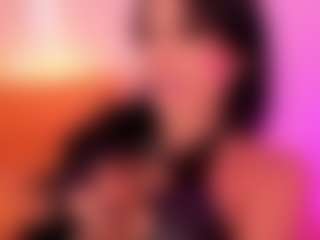 yulli-1's Live Sex Cam Show