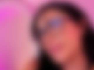 yulli-1's Live Sex Cam Show