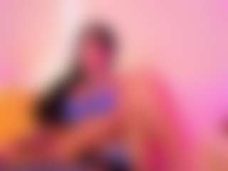 yulli-1's Live Sex Cam Show