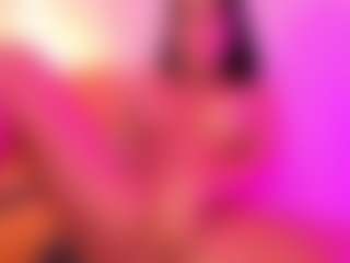 yulli-1's Live Sex Cam Show