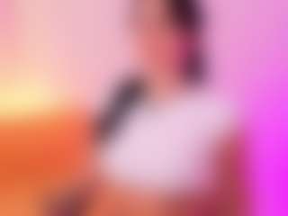 yulli-1's Live Sex Cam Show