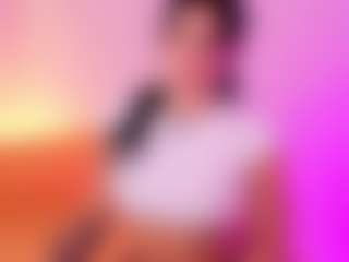 yulli-1's Live Sex Cam Show