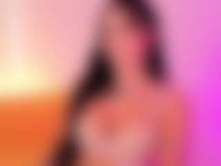 yulli-1's Live Sex Cam Show