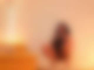 yulli-1's Live Sex Cam Show