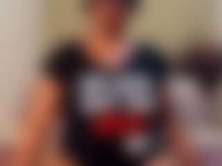 Live cam show with Intimancysexy - Living Room on Mixed Magazine Live