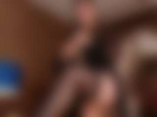 Live cam show with AmandaFerrer - Facial on Gym Cam Girls