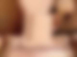 Live cam show with AmandaFerrer - Pantyhose on Dolls Live