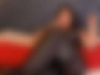 AmandaFerrer MILF webcam performer live streaming