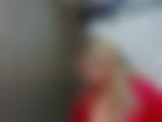 Live cam show with AmandaFerrer - BBW Middle Aged on x69.live