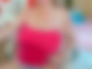 SquirtySexyMilf's Live Sex Cam Show