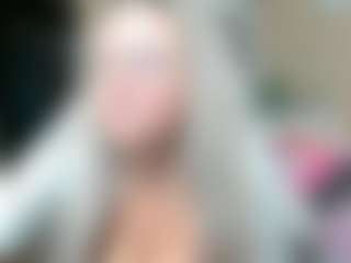 Live cam show with SquirtySexyMilf - Mature on xfollow cams