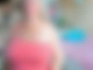 SquirtySexyMilf's Live Sex Cam Show