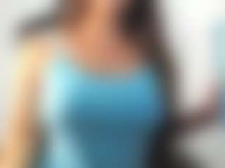 Live cam show with mia ferreyra - Shaved Pussy Curvy on TastyBlacksLive
