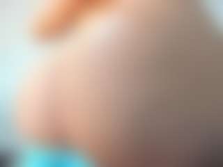 Live cam show with mia ferreyra - Brown Eyes Brown Hair on live18s.com