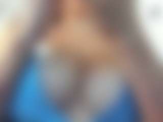 Live cam show with mia ferreyra - Dildo Or Vibrator on Gym Cam Girls