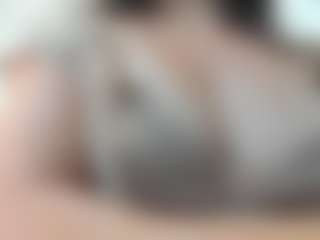 Live cam show with mia ferreyra - Shaved Pussy Brown Hair on galaxygirlnitro.com