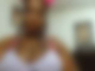 Live cam show with Chole12owens - MILF on chickslive.net