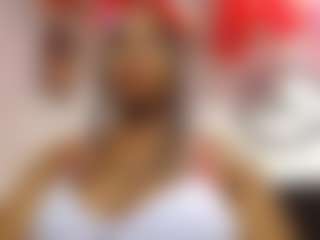Live cam show with Chole12owens - Living Room on Camiplay Live