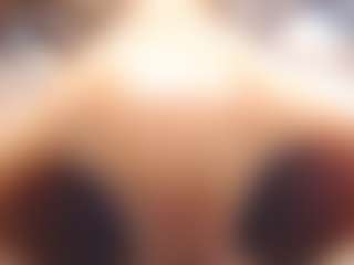 Chole12owens's Live Sex Cam Show