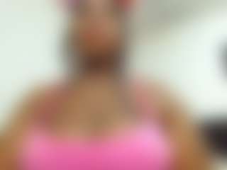 Live cam show with Chole12owens - Living Room on testsause.com