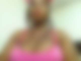 Live cam show with Chole12owens - Foot Fetish BBW on Camsoda