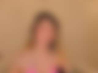 Live cam show with evebenson - Blonde Hair on sexylivex.com