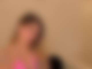 Live cam show with evebenson - Blonde Hair on SxyPornLive