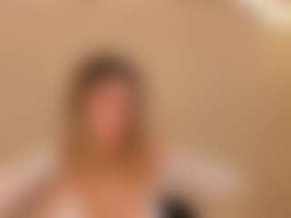 Live cam show with evebenson - Blonde Hair on instabang