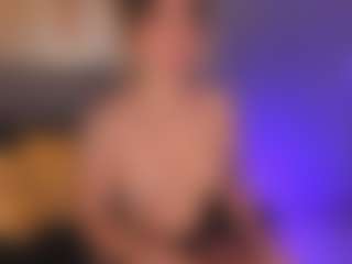 evebenson's Live Sex Cam Show