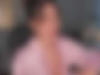 Live cam show with evebenson - Blonde Hair on Gym Cam Girls