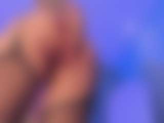 evebenson's Live Sex Cam Show