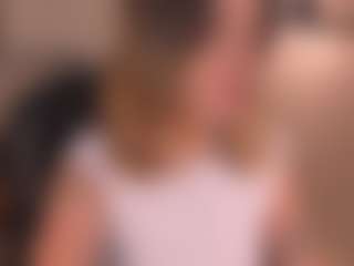 Live cam show with evebenson - Blonde Hair Petite on Dare Cams