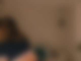 Live cam show with evebenson - Small Tits on Camsoda